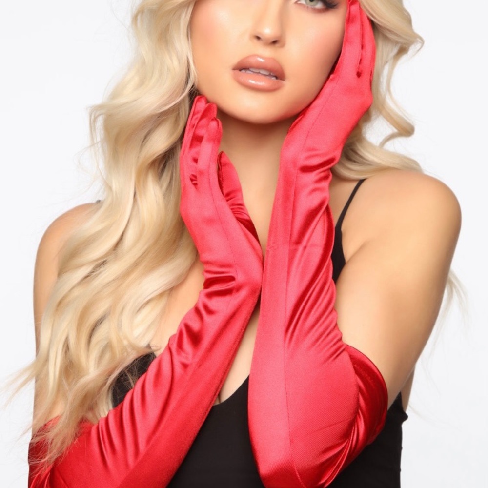 Long red satin gloves NWT